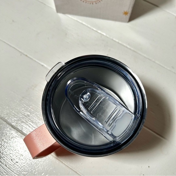 Pink Kikuhe Seester Mug Brand New Travel Coffee With Lid Sister Gift - Picture 2 of 3